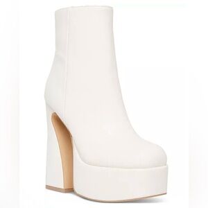 Steve Madden White Sculpted-Heel Platform Boots Sz 10